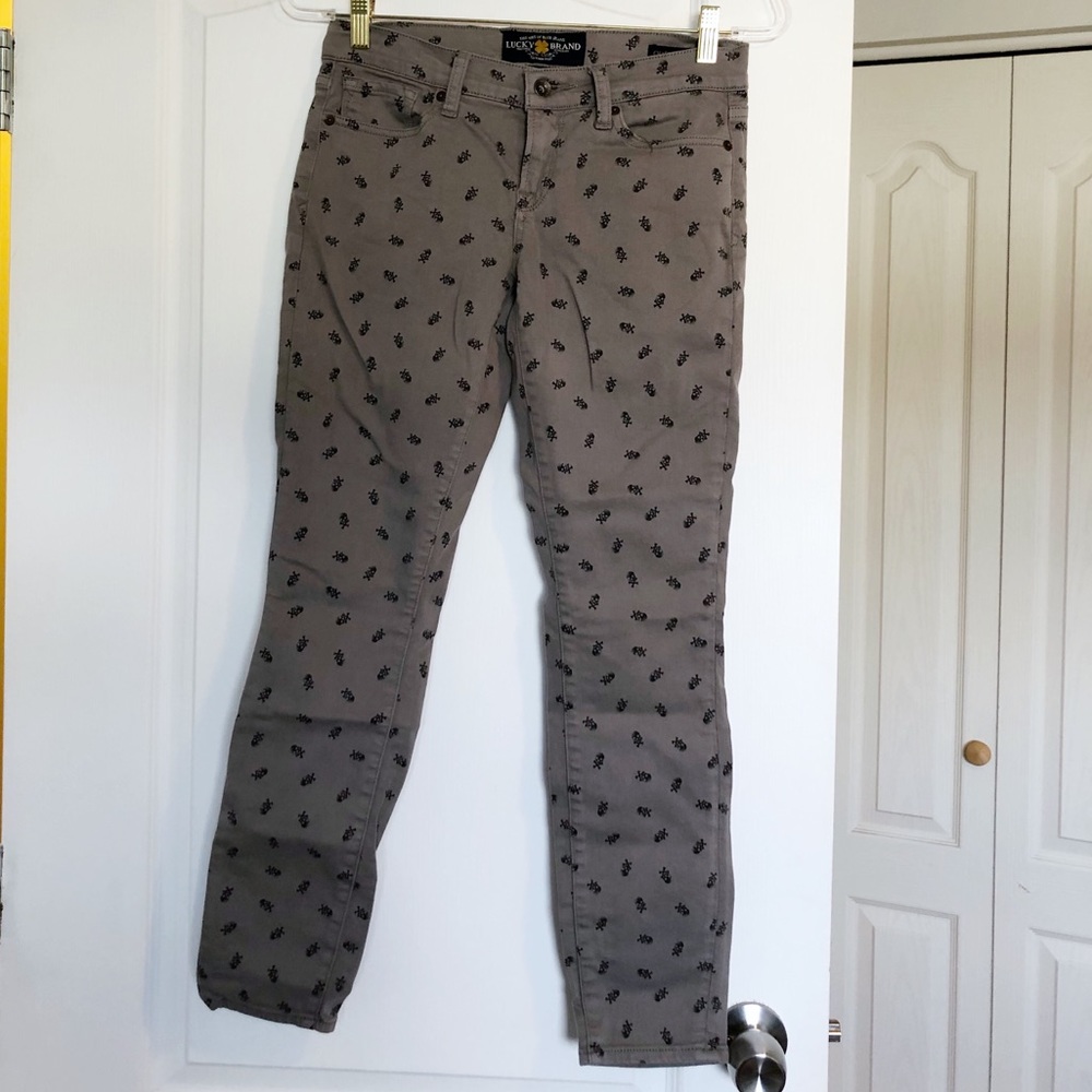 Grey Lucky Brand Skull Skinny Jeans
